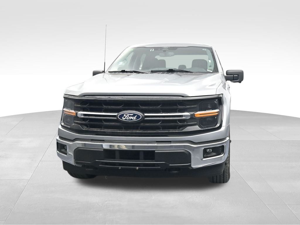 2024 Ford F-150 XLT photo 3