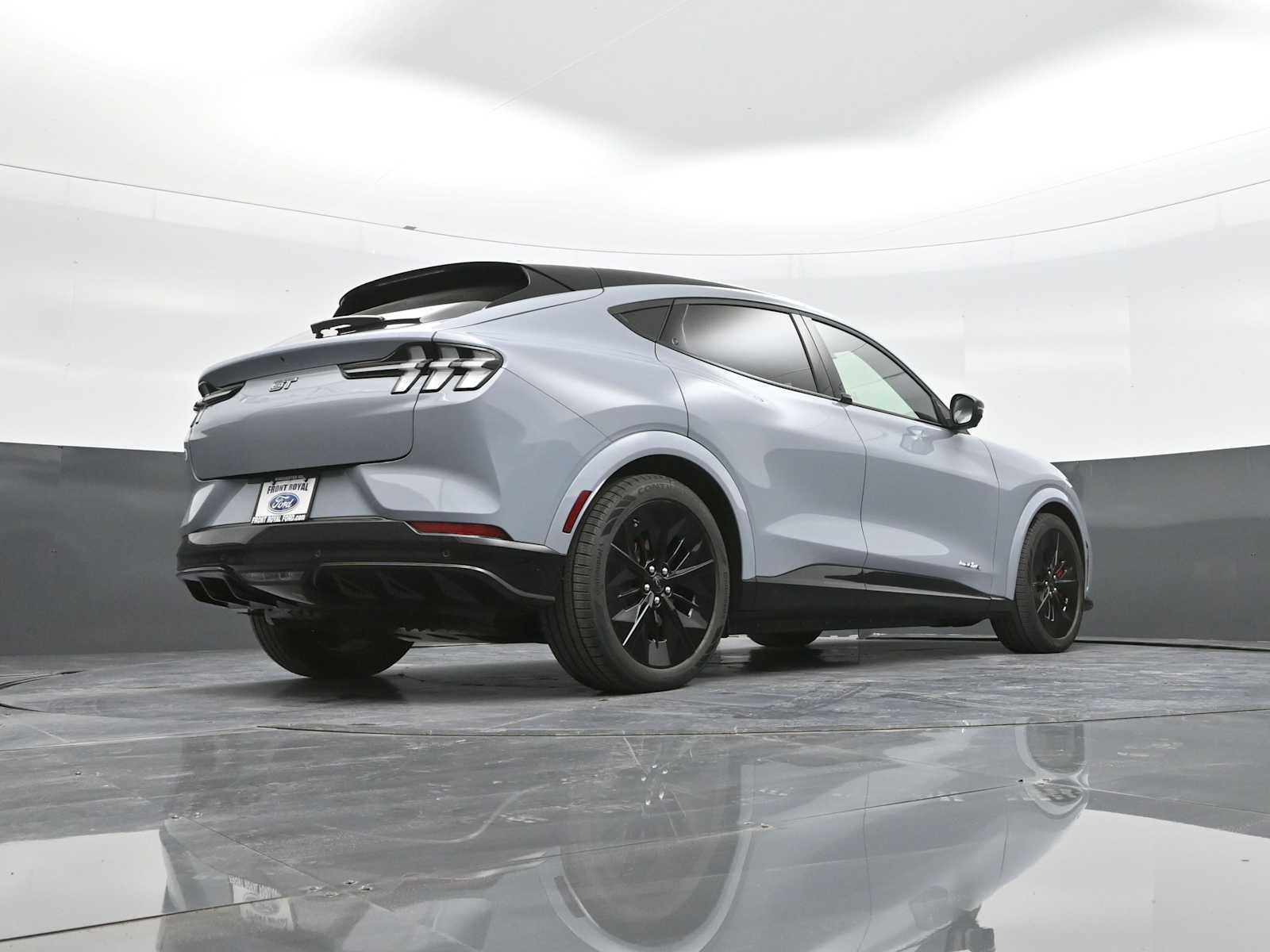 2025 Ford Mustang Mach-E GT - Photo 53