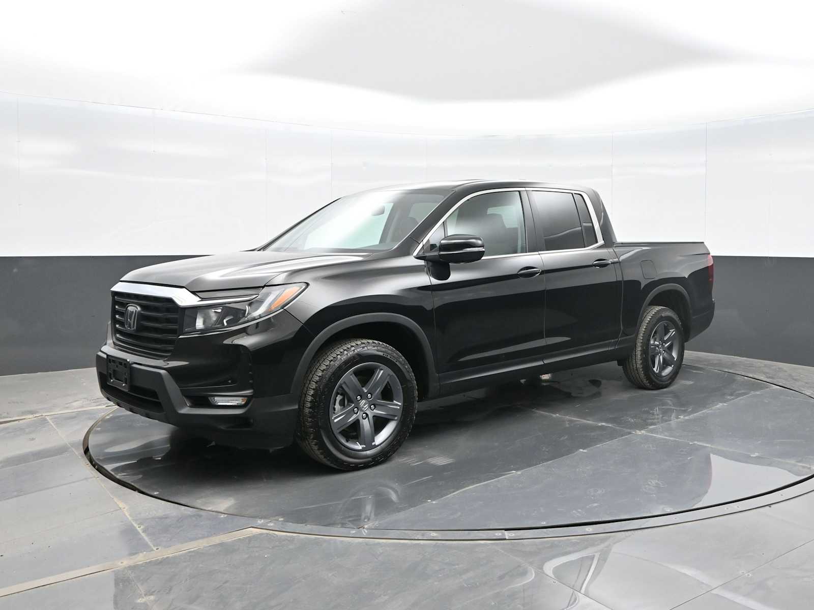 2023 Honda Ridgeline RTL's photo