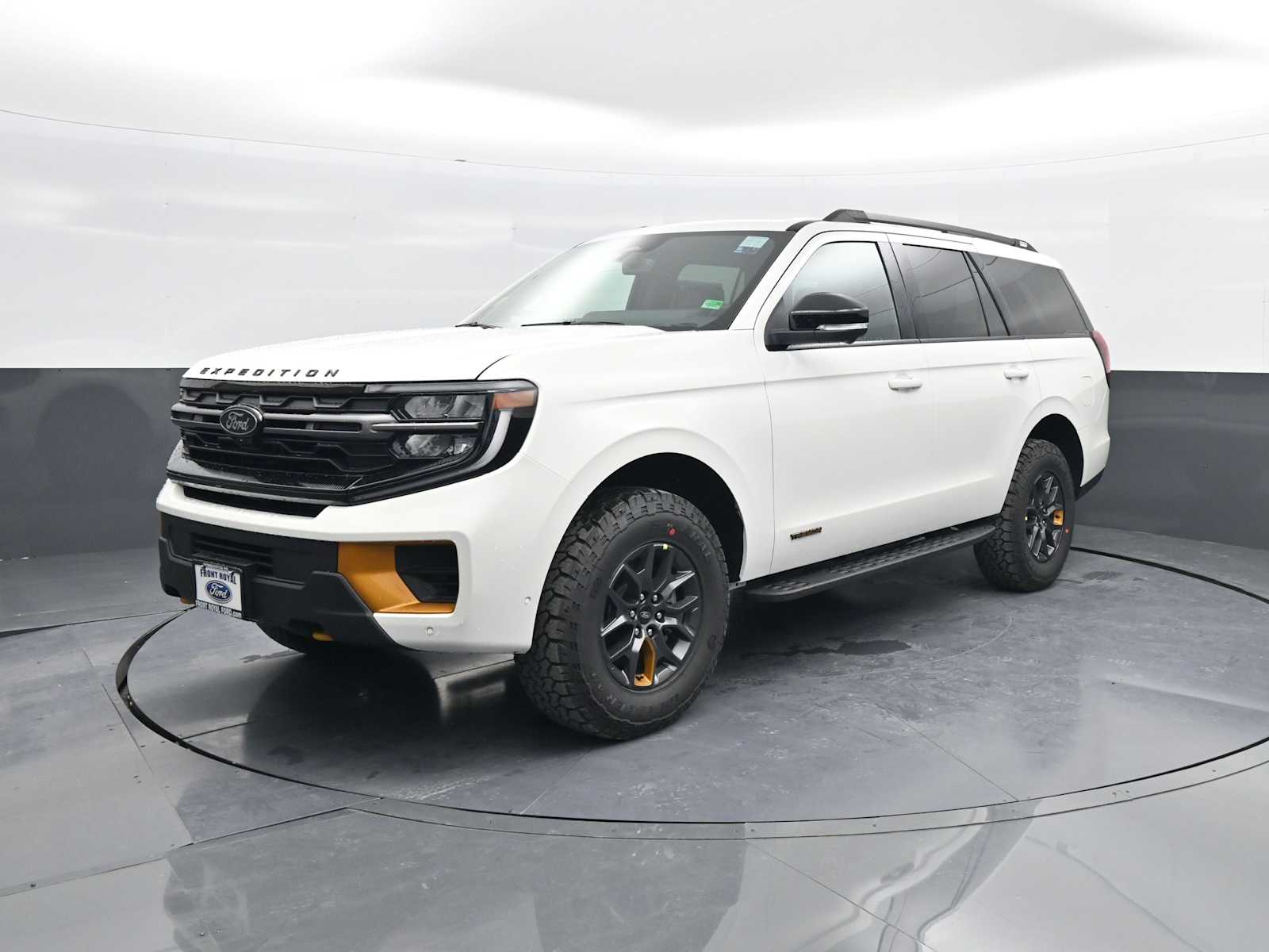 2025 Ford Expedition photo 4