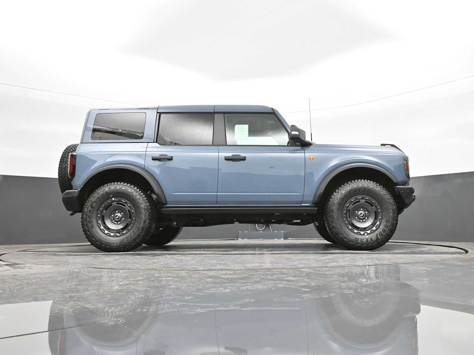 2025 Ford Bronco 4-Door Badlands - Photo 50