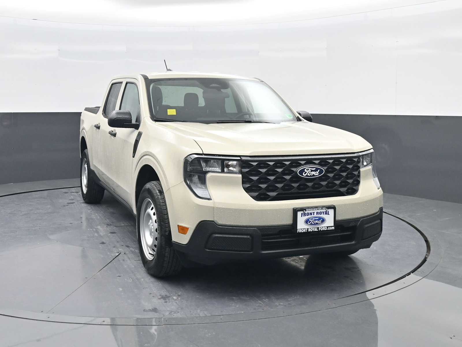 2025 Ford Maverick XL photo 2