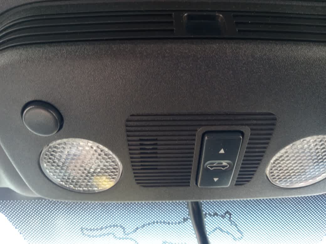 2014 Ford Mustang V6 - Photo 27