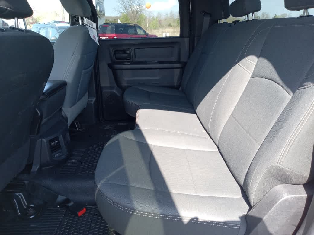 2022 RAM Ram 3500 Chassis Cab Tradesman - Photo 29