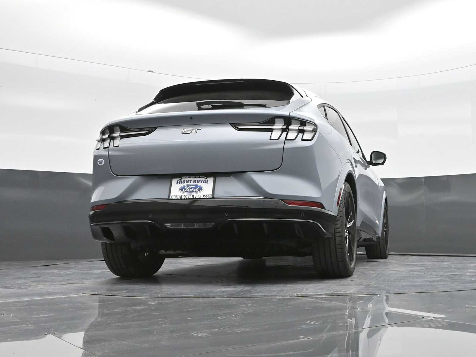 2025 Ford Mustang Mach-E GT - Photo 52