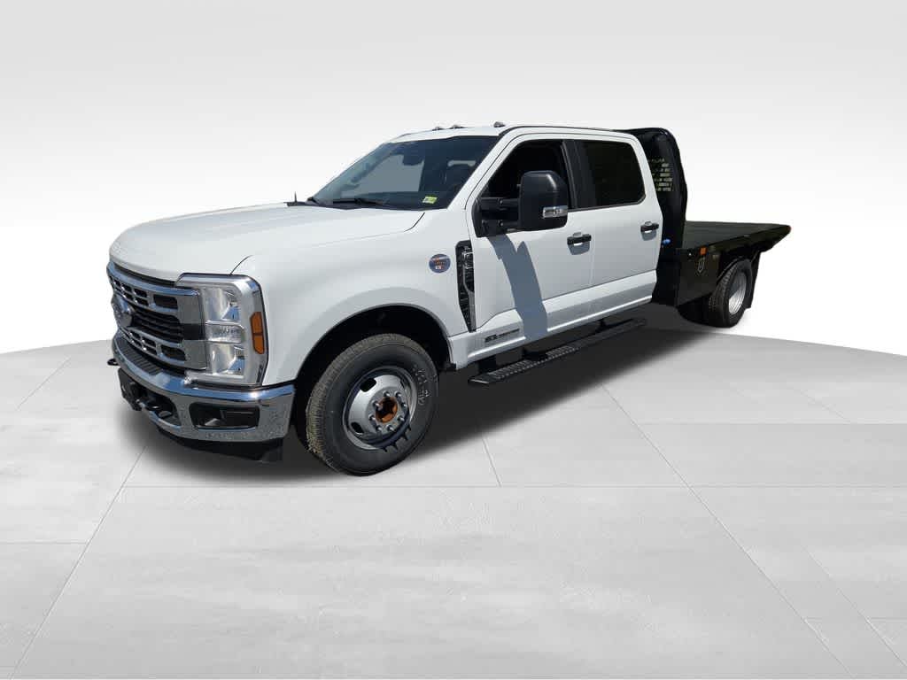 New 2024 Ford F-350SD XL Chassis