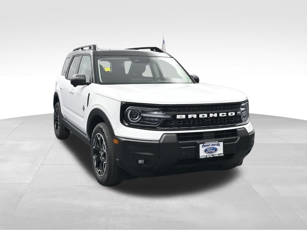 2025 Ford Bronco Sport Outer Banks photo 2