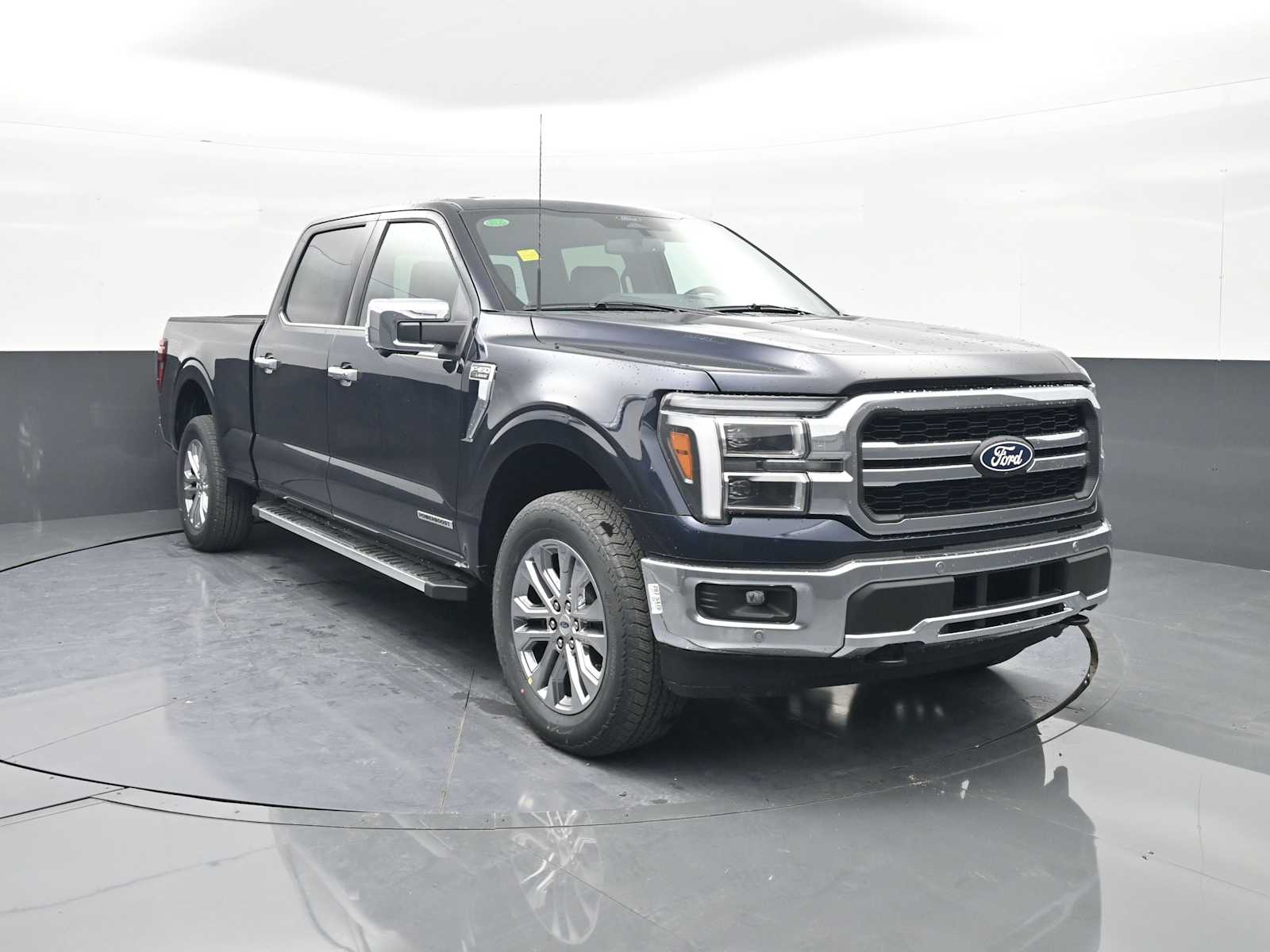 2025 Ford F-150 Lariat's photo