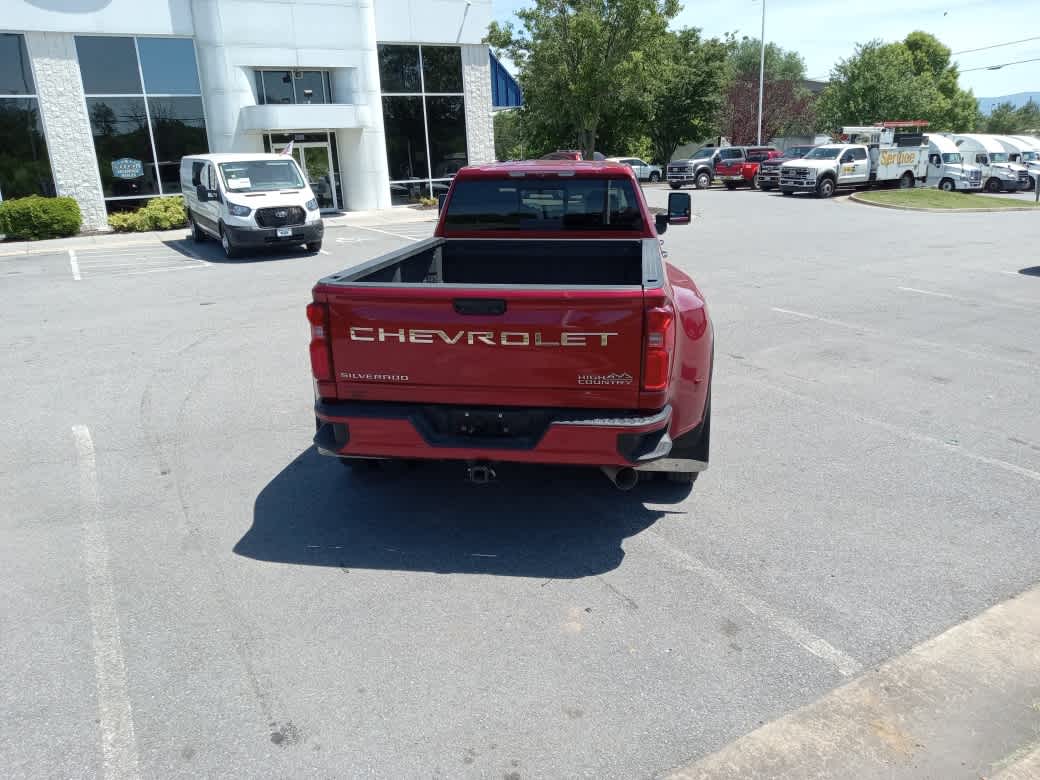 2024 Chevrolet Silverado 3500HD High Country - Photo 6