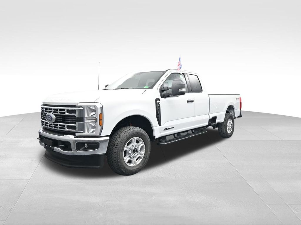 2026 Ford F-350 photo 4
