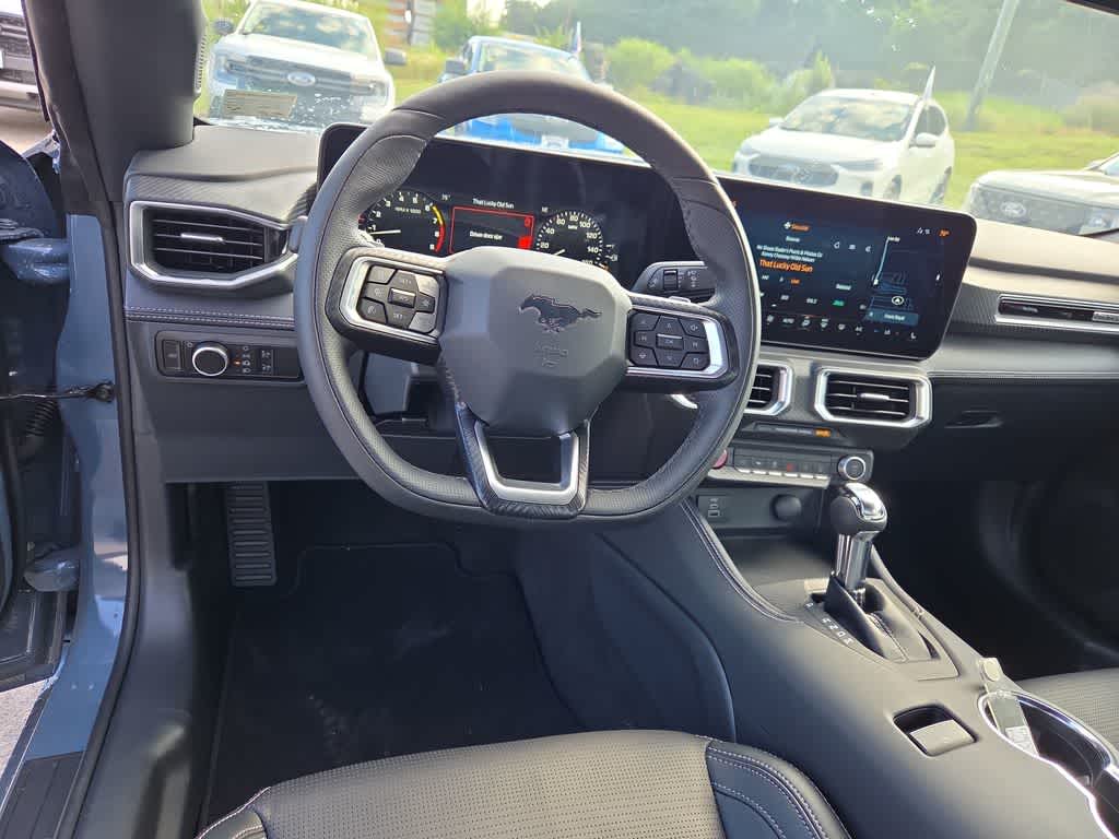 2025 Ford Mustang GT Premium Fastback - Photo 13