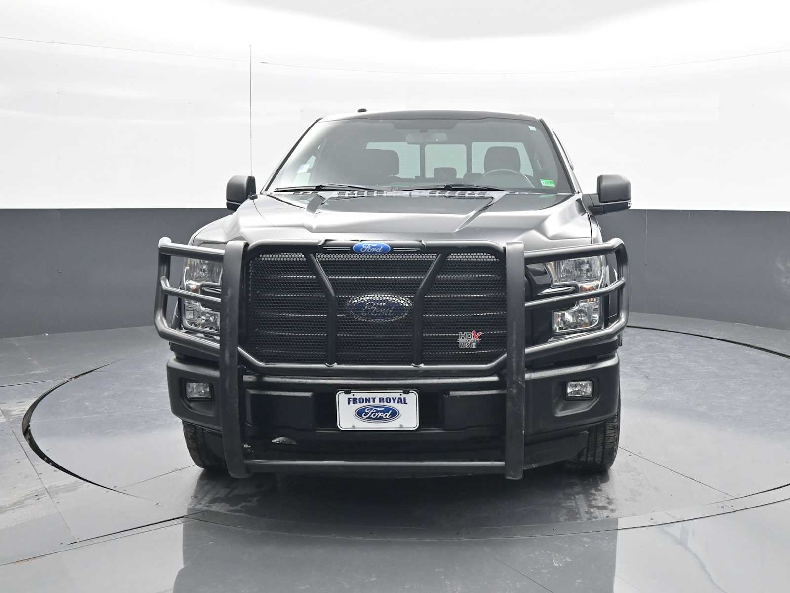 2015 Ford F-150 XLT photo 3