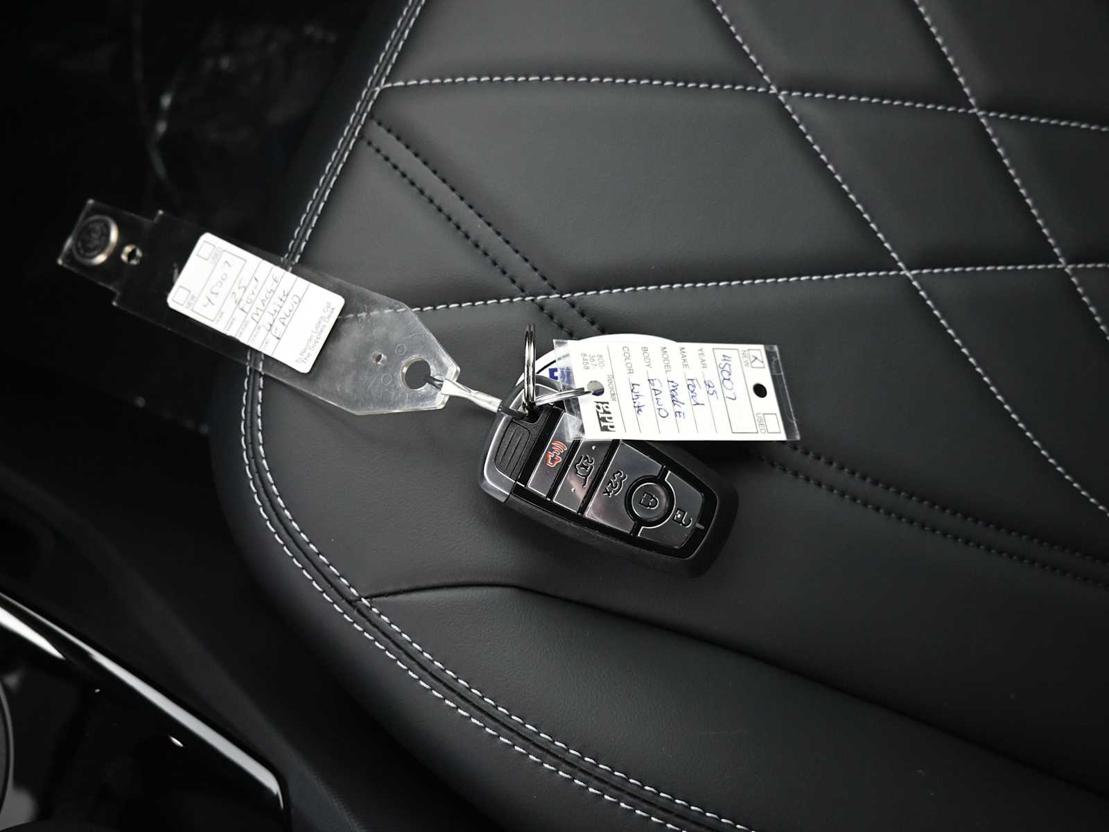 2025 Ford Mustang Mach-E Select - Photo 31