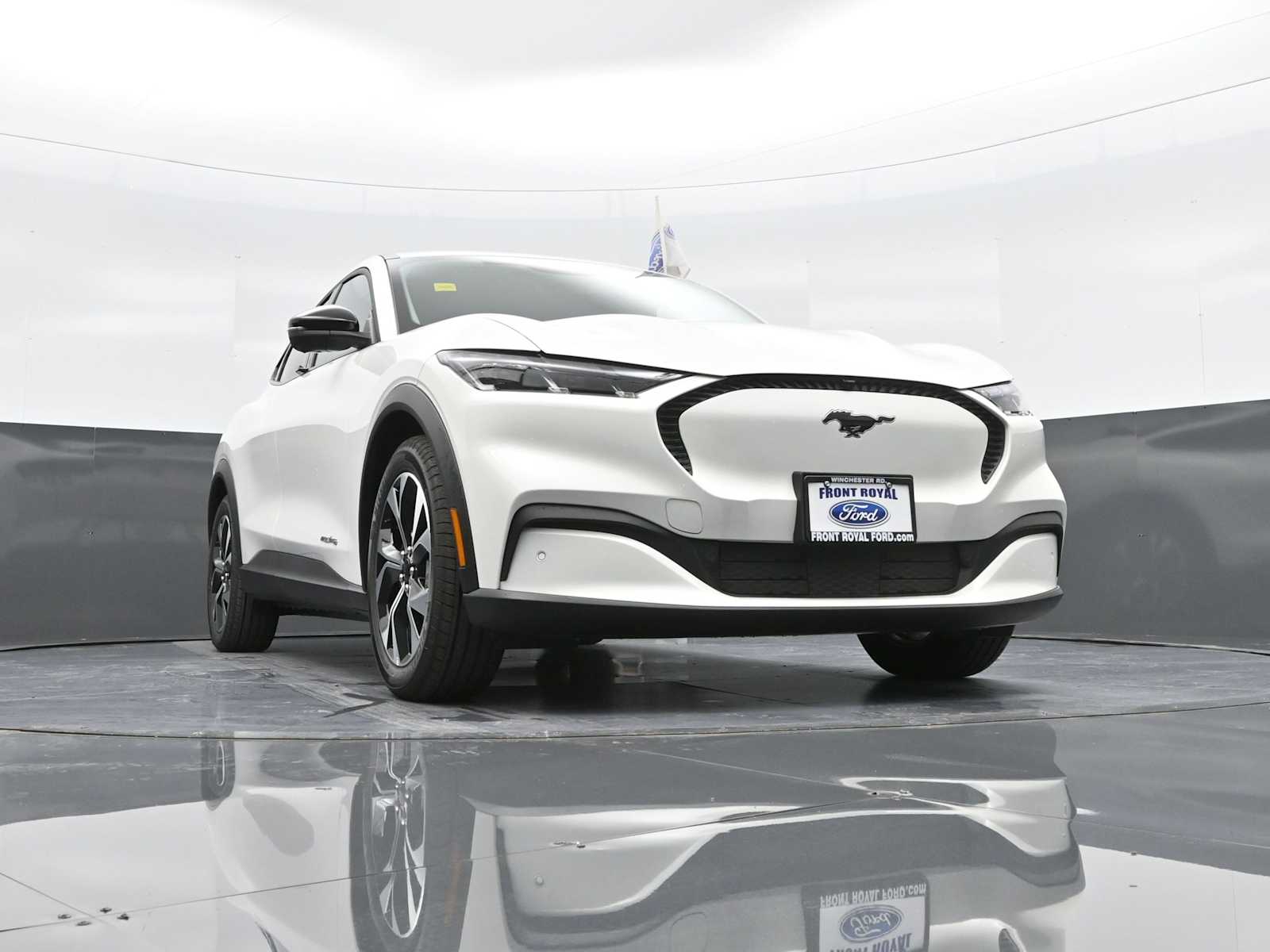 2025 Ford Mustang Mach-E Select - Photo 41