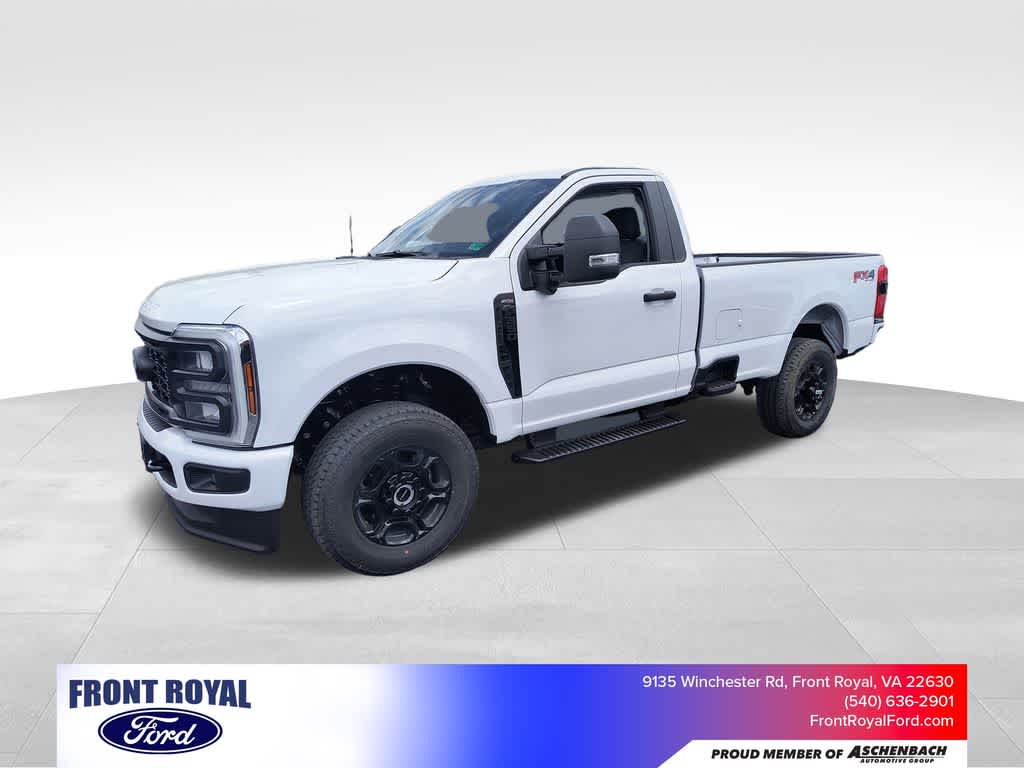 2025 Ford F-350 Super Duty XL's photo