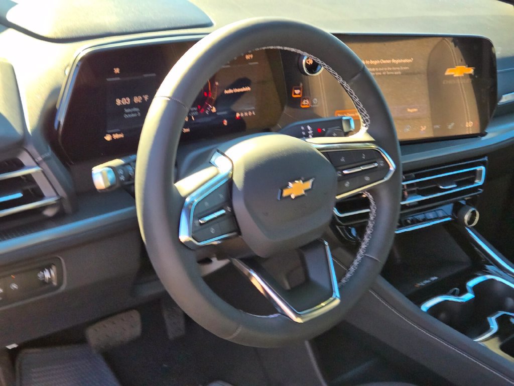 2027 Chevrolet Traverse LT - Photo 11