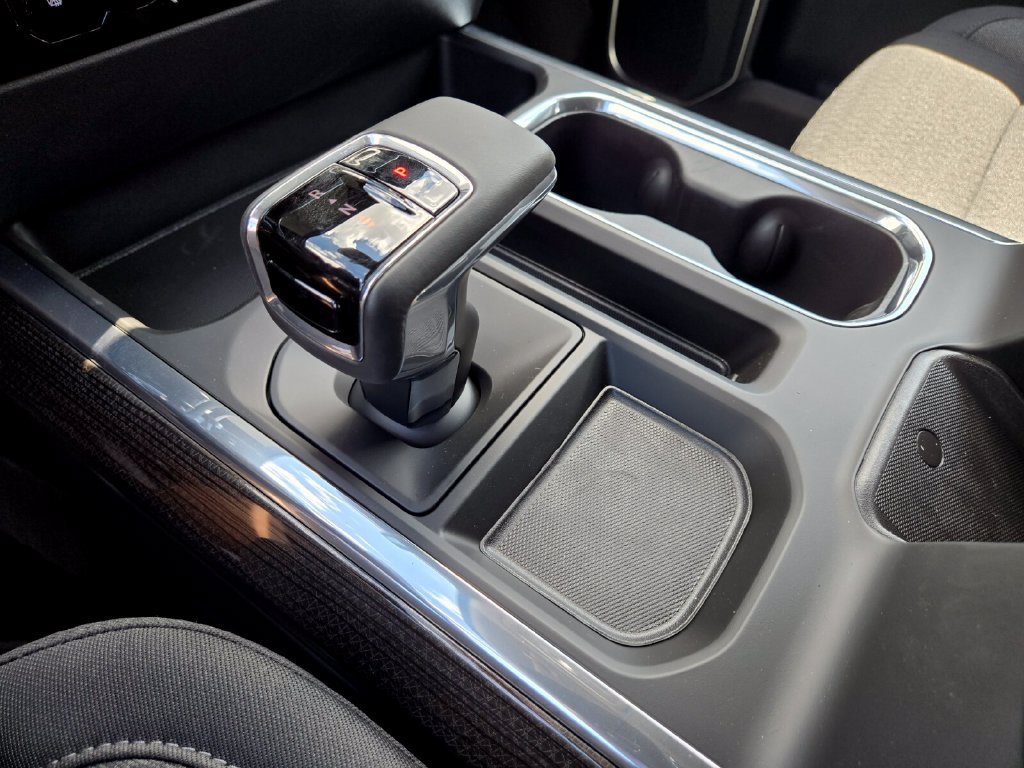 2026 Chevrolet Silverado 1500 LT - Photo 14