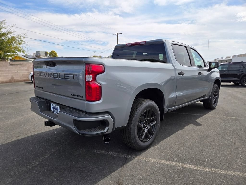 2026 Chevrolet Silverado 1500 Custom - Photo 4