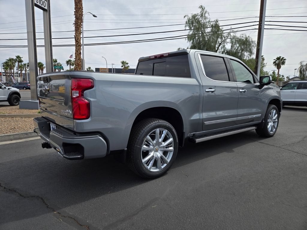 2026 Chevrolet Silverado 1500 High Country - Photo 4
