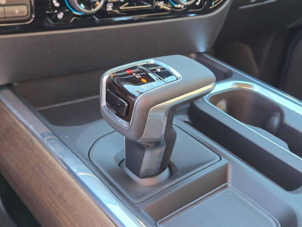 2026 Chevrolet Silverado 1500 High Country - Photo 14