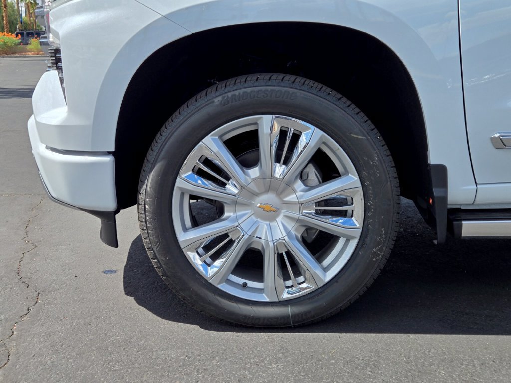 2026 Chevrolet Silverado 1500 High Country - Photo 7