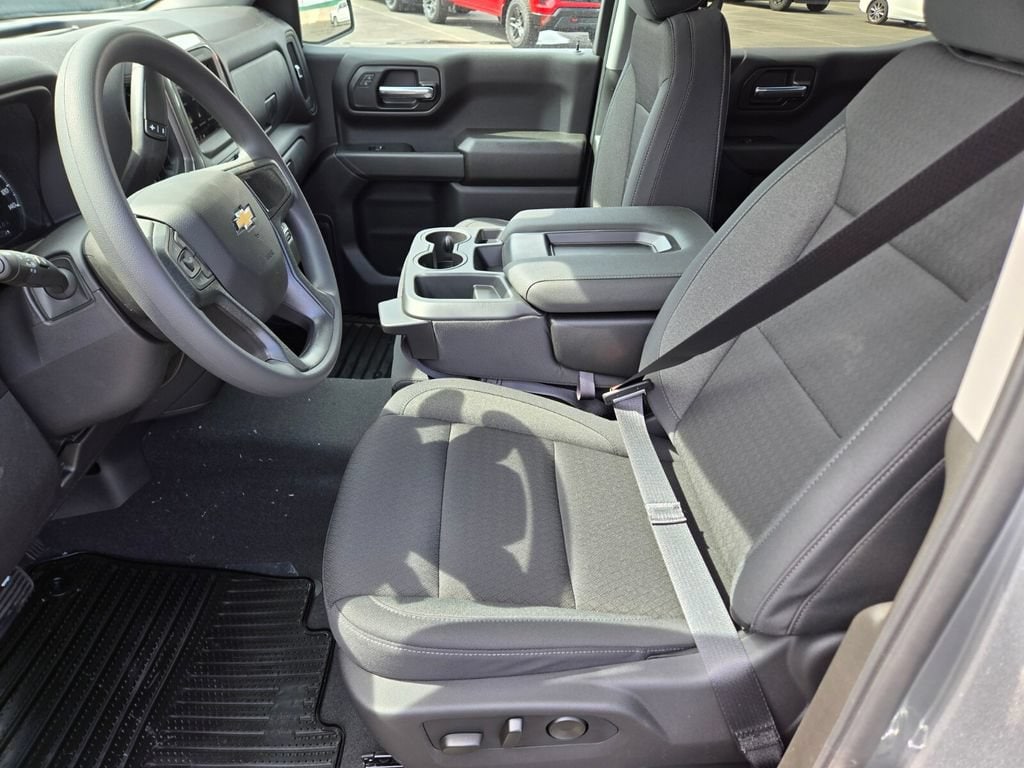 2026 Chevrolet Silverado 1500 Custom - Photo 6