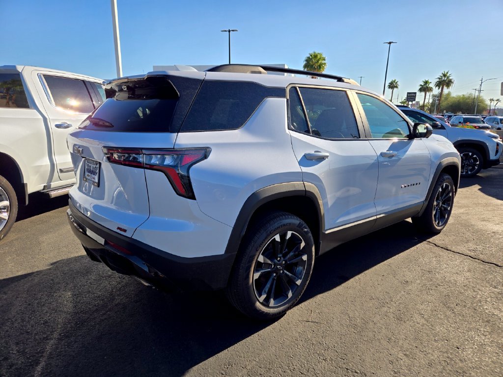 2027 Chevrolet Equinox RS - Photo 4