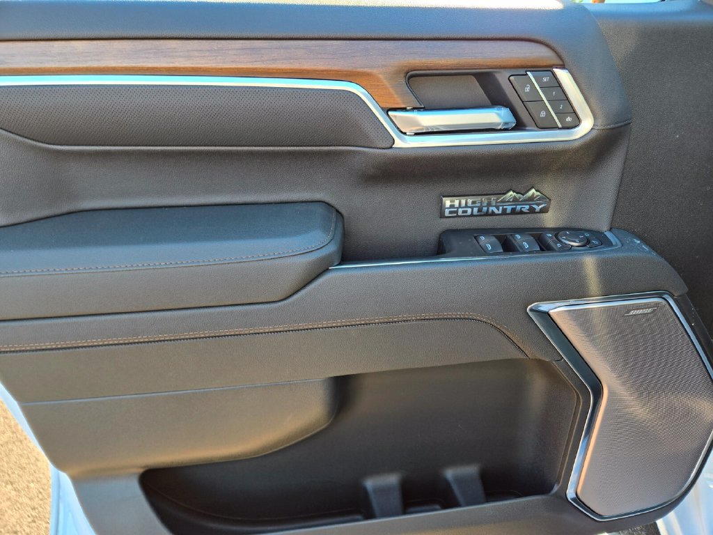 2026 Chevrolet Silverado 1500 High Country - Photo 10