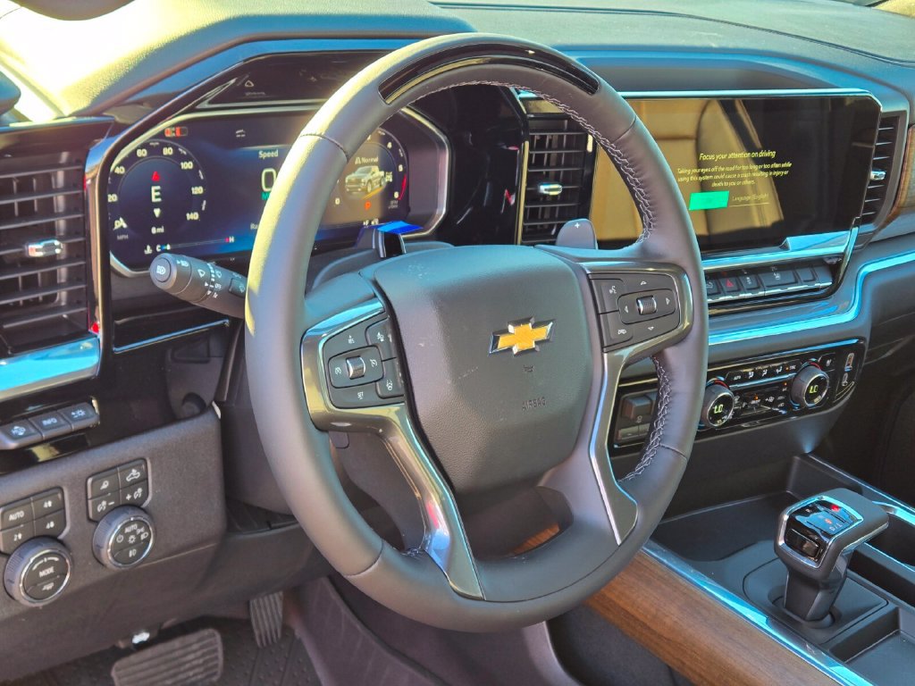 2026 Chevrolet Silverado 1500 High Country - Photo 11