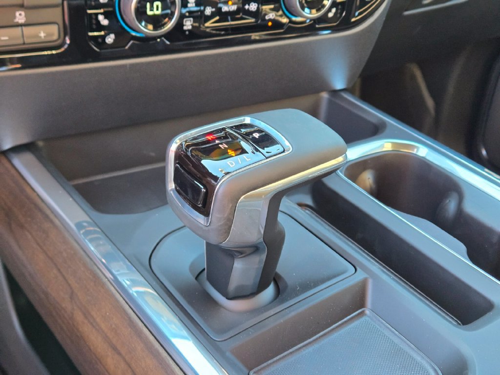2026 Chevrolet Silverado 1500 High Country - Photo 14