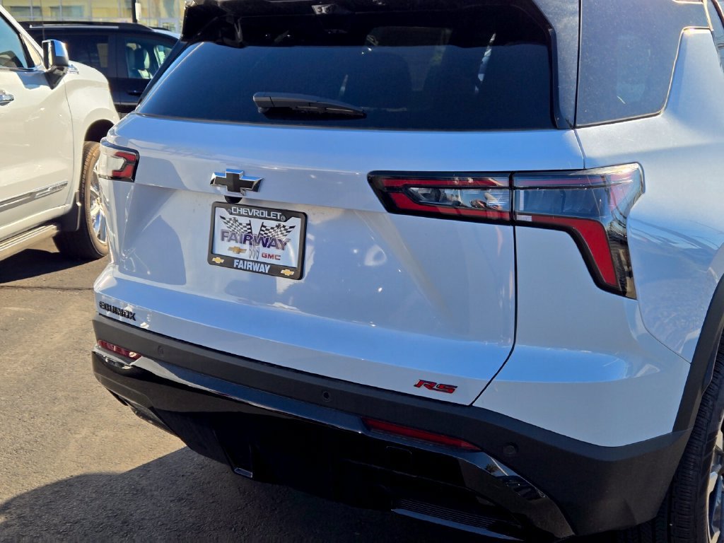 2027 Chevrolet Equinox RS - Photo 3