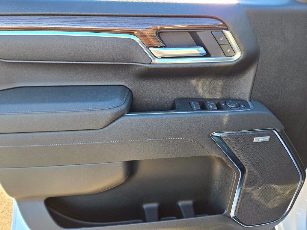 2026 Chevrolet Silverado 1500 LT Trail Boss - Photo 10