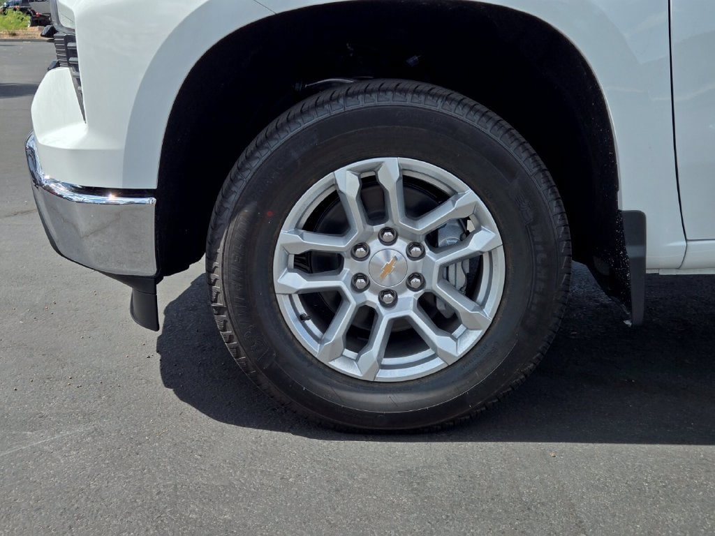 2026 Chevrolet Silverado 1500 LT - Photo 6