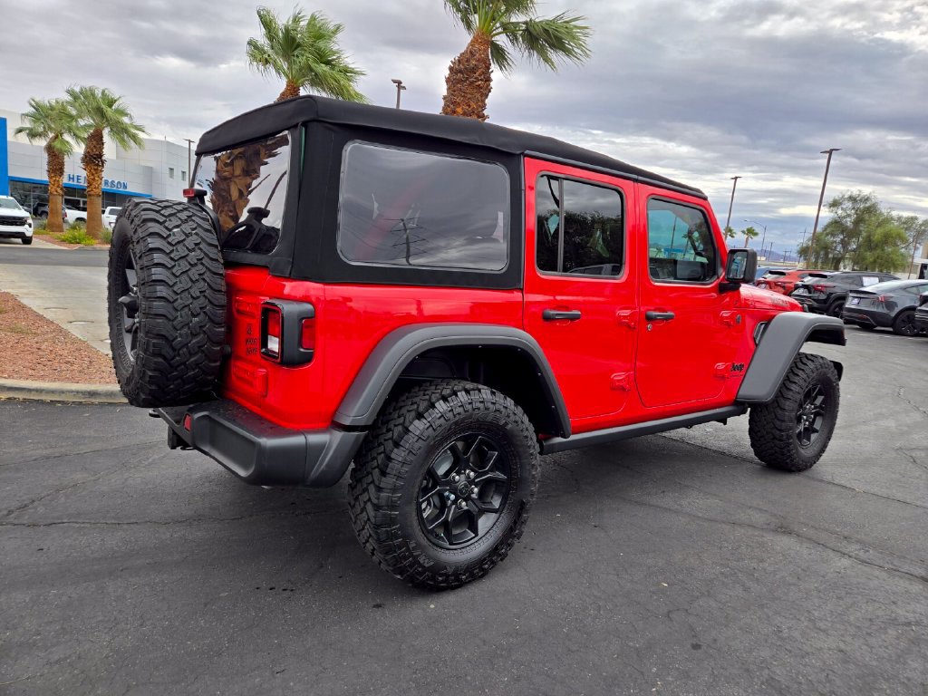 2024 Jeep Wrangler 4-Door Willys - Photo 6