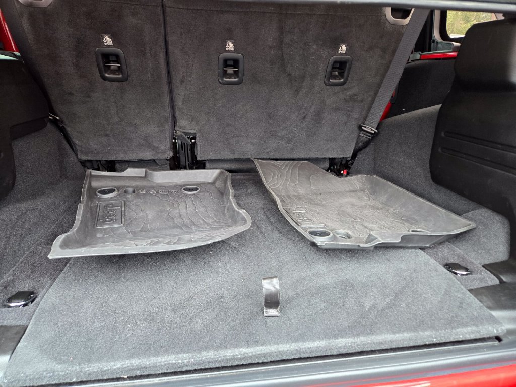 2024 Jeep Wrangler 4-Door Willys - Photo 13