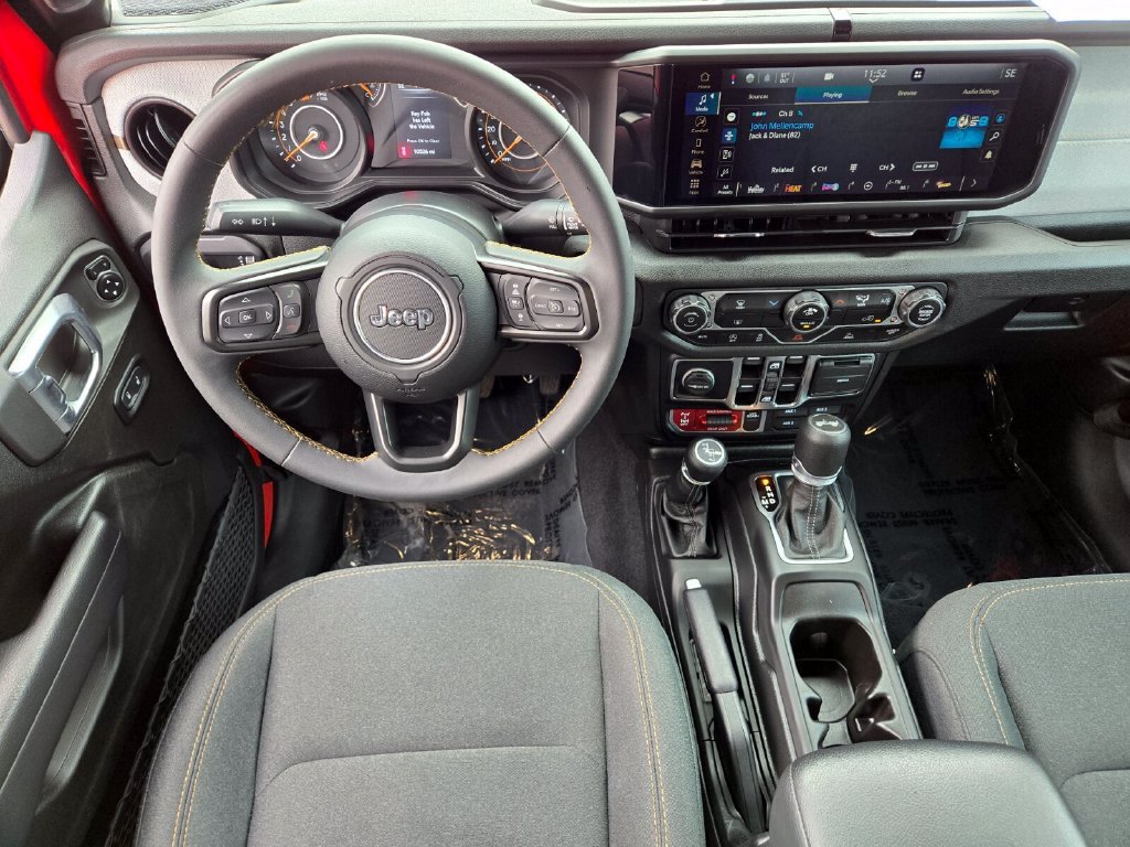 2024 Jeep Wrangler 4-Door Willys - Photo 12