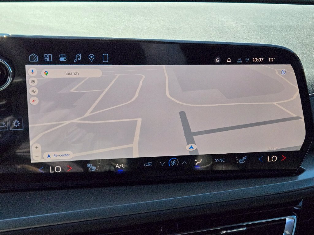 2026 Chevrolet Traverse LT - Photo 12