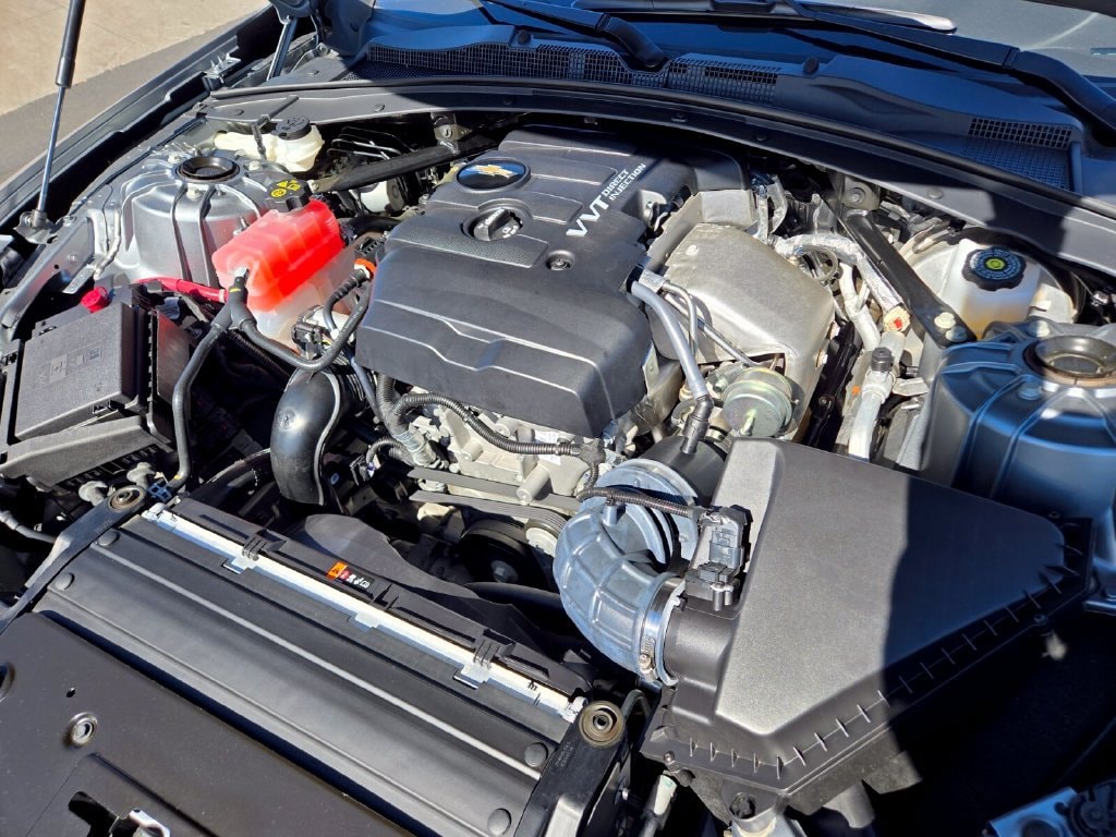 2023 Chevrolet Camaro 2LT - Photo 16