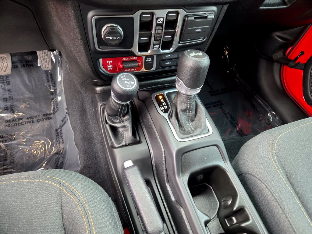 2024 Jeep Wrangler 4-Door Willys - Photo 21