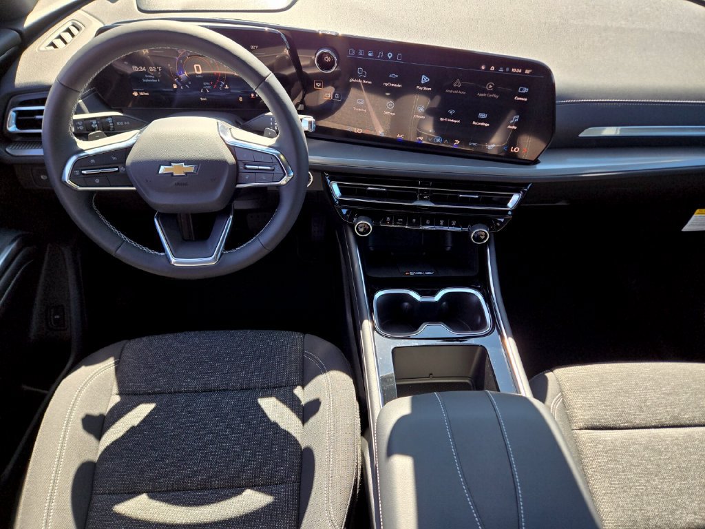 2027 Chevrolet Traverse LT - Photo 9