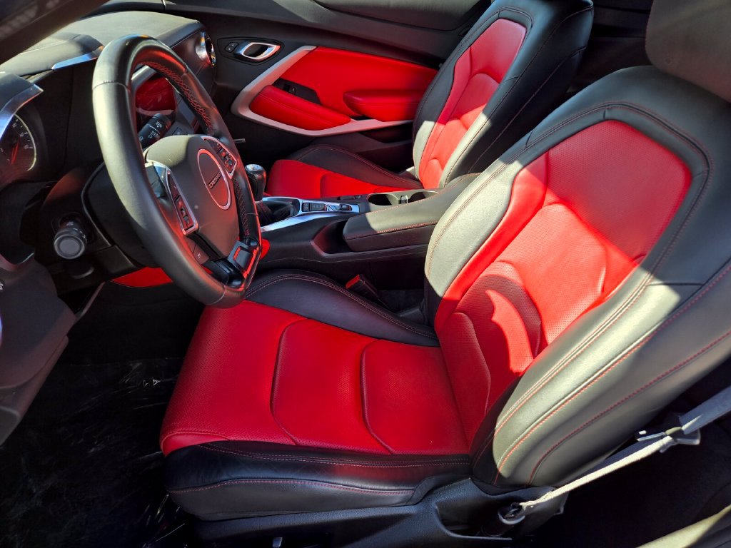 2023 Chevrolet Camaro 2LT - Photo 10
