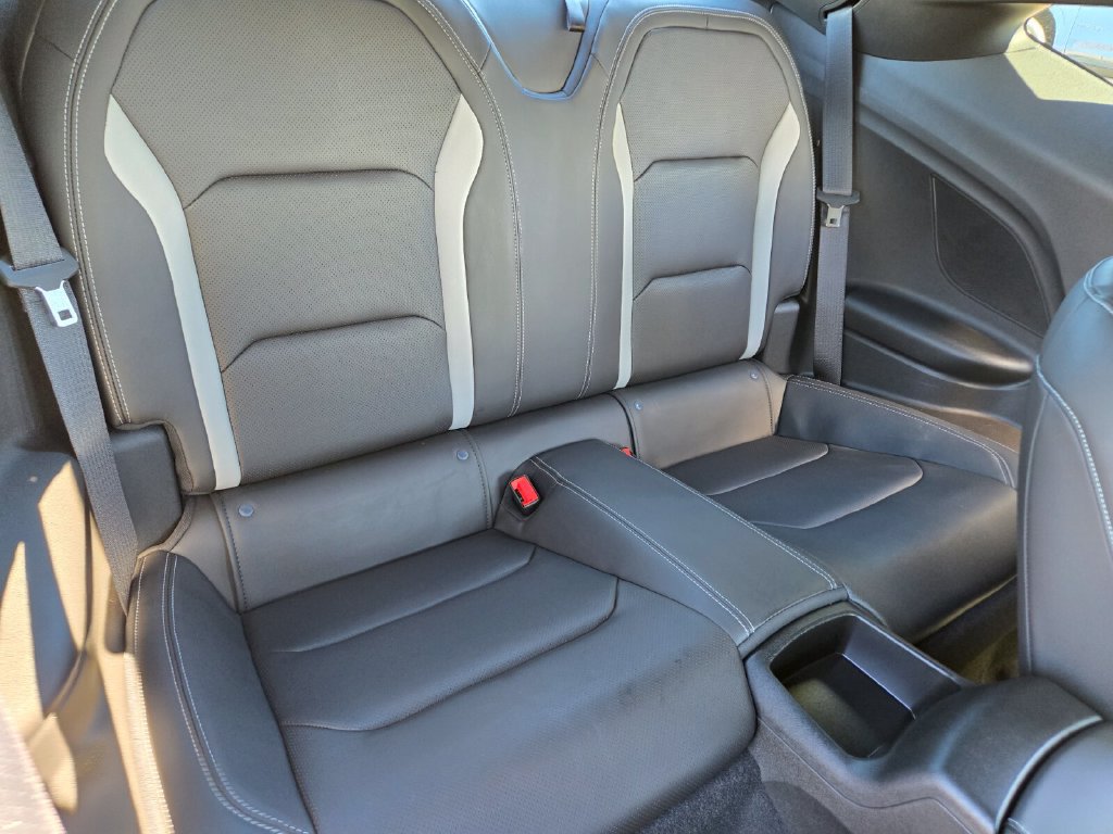 2023 Chevrolet Camaro 2LT - Photo 14