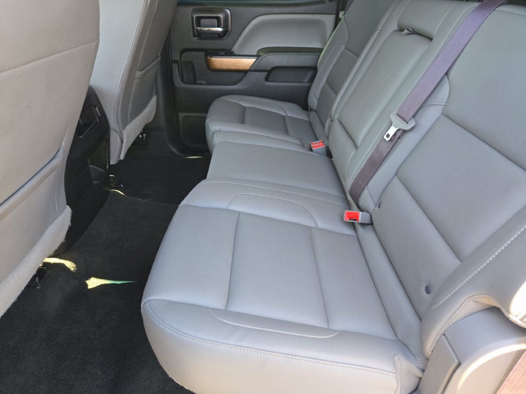 2017 Chevrolet Silverado 2500HD LTZ - Photo 10
