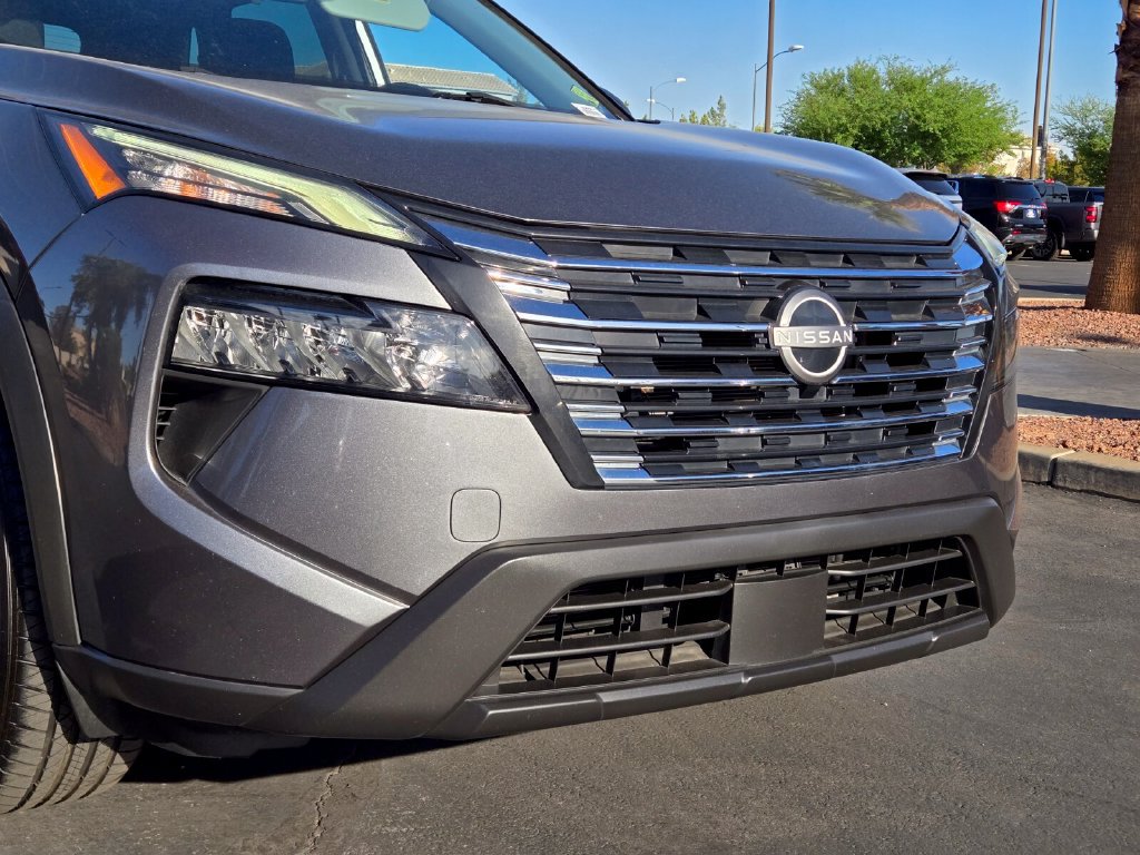 2024 Nissan Rogue S - Photo 8