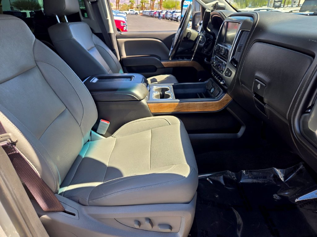 2017 Chevrolet Silverado 2500HD LTZ - Photo 15