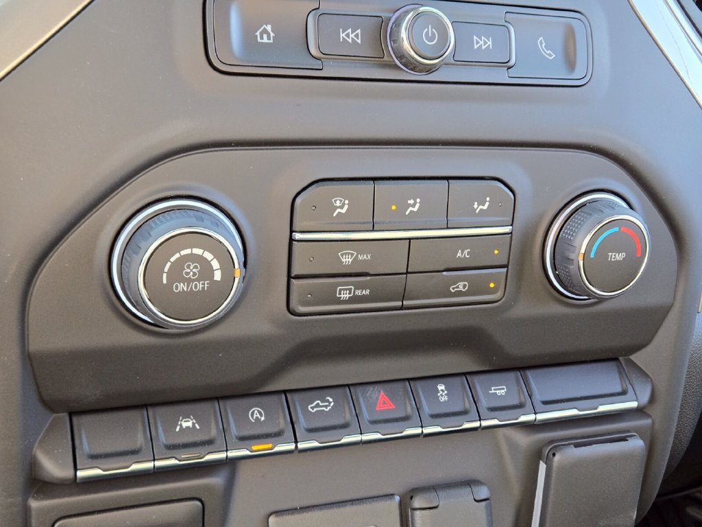 2026 Chevrolet Silverado 1500 Custom - Photo 13
