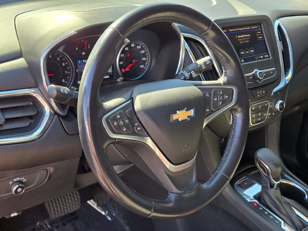 2022 Chevrolet Equinox LT - Photo 18