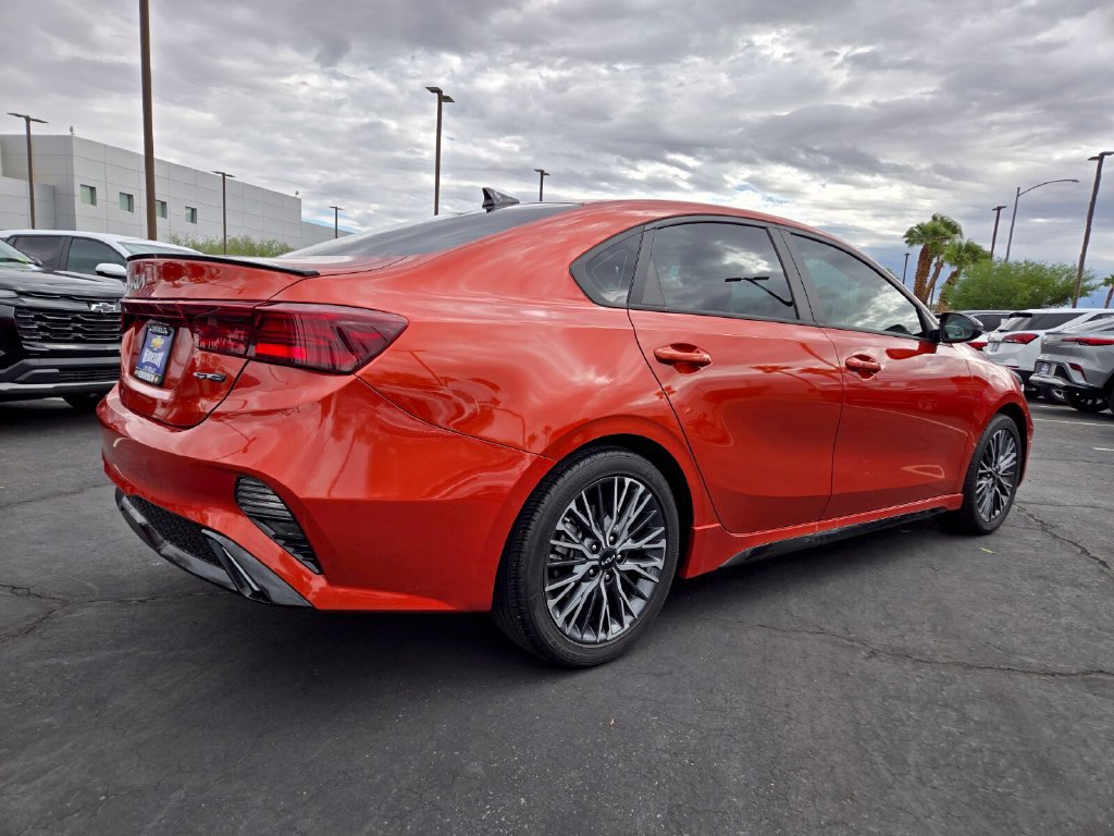 2024 Kia Forte GT-Line - Photo 6