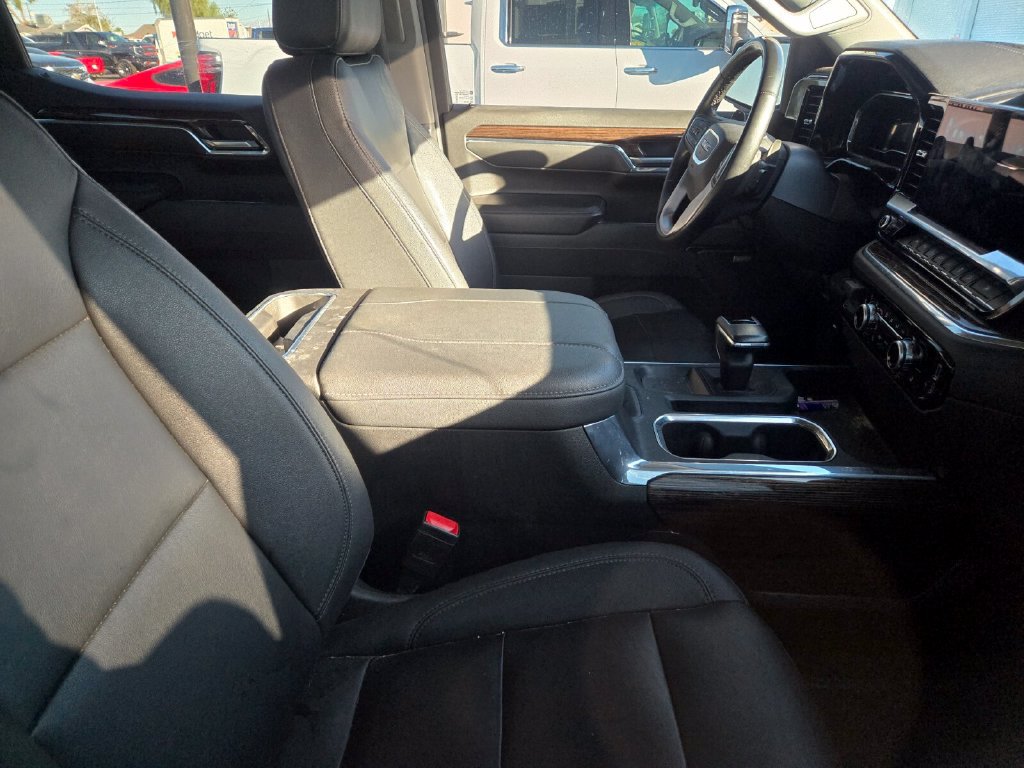 Used 2024 GMC Sierra 1500 Elevation Truck