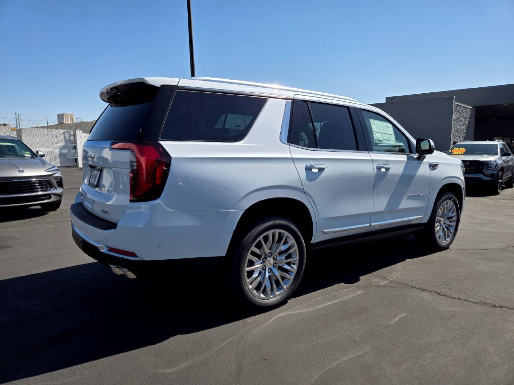 2026 GMC Yukon Denali - Photo 6